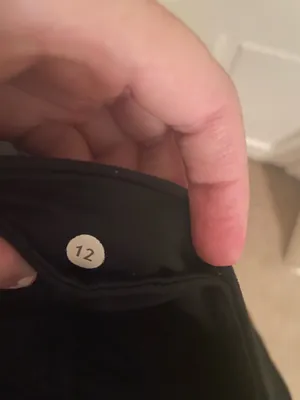 Lululemon Back Cropped Leggings thumbnail 4