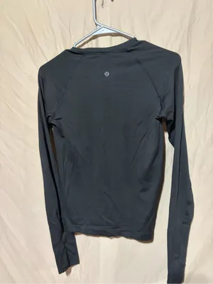 Lululemon long sleeve thumbnail 3