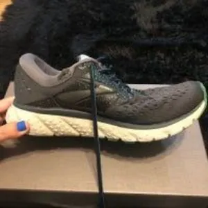 Brooks glycerin athletic training shoes sneakers women’s 7 thumbnail 5