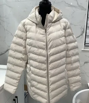 Comfy lightweight puffer jacket 🌸🌸 Size XXL thumbnail 1