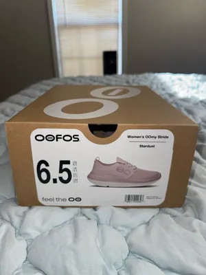 Oofos Pink Size 6.5 thumbnail 5
