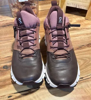 On Cloud Shoes Waterproof thumbnail 1