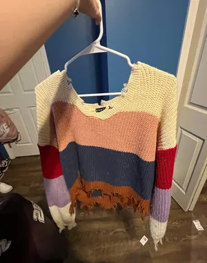 SheIn Cropped Sweater thumbnail 1