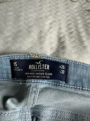 Hollister Flower printed bell bottoms thumbnail 2