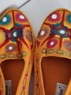 Andre Assous Orange Embroidered Espadrille Slip-On Shoes Size 9.5 thumbnail 9