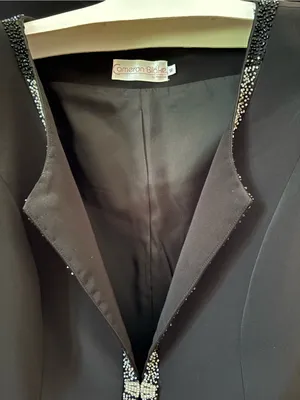 Classic Black Sleeveless Wedding Gown with Sparkle Trim thumbnail 14
