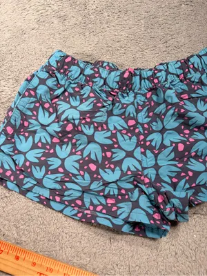 Patagonia barely baggies Blue pattern Shorts small thumbnail 2