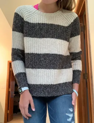 American Eagle Sweater thumbnail 1
