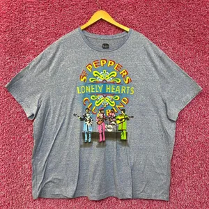 The Beatles Sgt Peppers Lonely Hearts Club Band Rock Tee 4X thumbnail 1