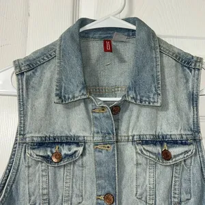 H&M Blue Jeans Denim Vest(Size 8) thumbnail 6