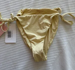 NWT Dippin Daisy’s Laguna Bottom Small thumbnail 1