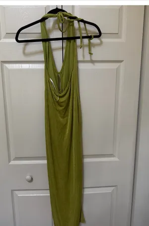 SHEIN Olive Green Backless Halter Maxi Dress Size S US 4 thumbnail 4