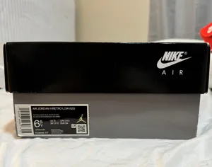 Jordan Air 11 Retro Low (GS) thumbnail 8