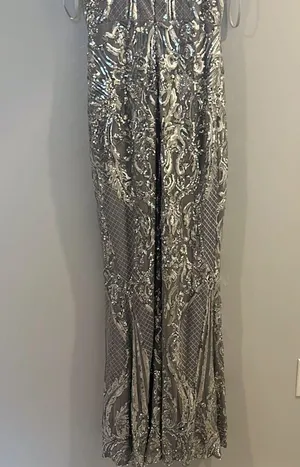 Amelia Couture style no. 62079114 (size 2) silver detailed prom dress thumbnail 6