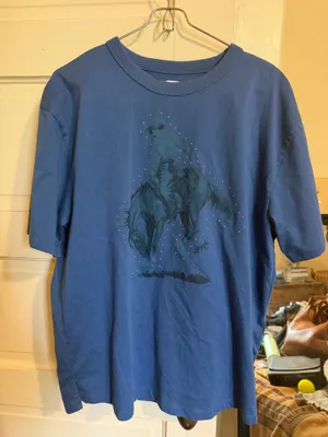 Levi Tshirt thumbnail 1