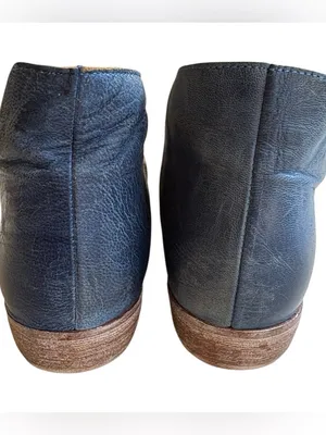 Free People Leather Royale Side Cut-Out Flats Blue Size 7.5 thumbnail 5