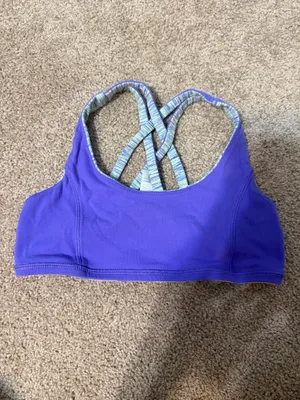 Lululemon Sports Bra thumbnail 3