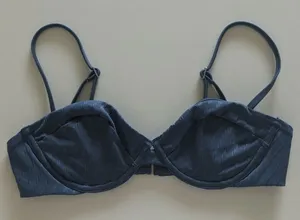 {Abercrombie & Fitch} Brand New Underwire Bikini Top thumbnail 1