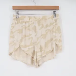 Old Navy Shorts Womens S Dolphin Hem Tan Camo Modal Blend Elastic Waist thumbnail 2