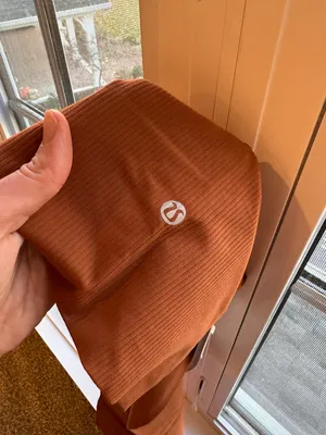 NWT  Align Leggings thumbnail 6