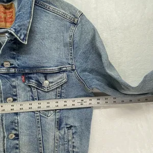Levis Mens Classic Denim Stonewash Trucker Jean Button Down Jacket Sz‎ Small thumbnail 2