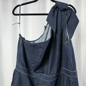 Eloquii One Shoulder Ruffle‎ Denim Jumpsuit in Blue Size 24 thumbnail 4