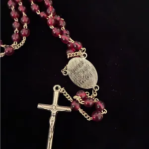 Prayer Beads Red thumbnail 2
