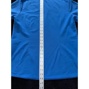 FIGS Women's‎ Technical Collection Scrub Top Blue Short Sleeve Pocket Sz M thumbnail 7