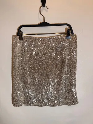 Love on a Hanger NWOT Silver Champagne Sequin Fringe Mini Skirt Sparkly Party Cocktail Size Small thumbnail 2