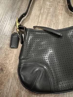 COACH VINTAGE 2000-Perforated leather mini hobo bag-Serial number J0D-9217 thumbnail 2