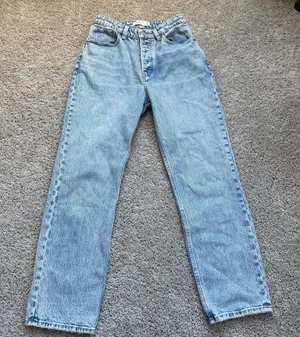 Abercrombie & Fitch The Dad High Rise Curve Love Size 25/0 Short thumbnail 1