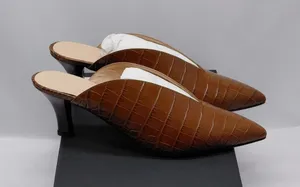 $289 NWT Club Monaco Mule Heels Women's Sz 7 Brown Croc Embossed Pointed Toe thumbnail 1