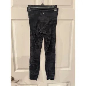 Lululemon Align High Rise‎ Leggings Camo Deep Coal Multi Size 4 25" Inseam thumbnail 2
