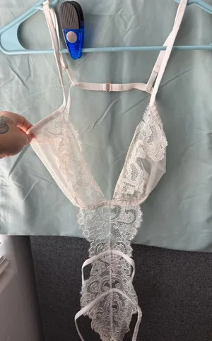 Victoria's Secret White Lace Strappy Lingerie Bodysuit – Large thumbnail 1