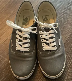 Vans Gray Unisex Men’s size 6.5 Women’s size 8 Shoes thumbnail 1