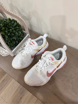 Nike White Sneakers with Coral Swoosh thumbnail 9