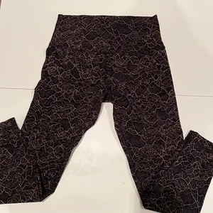 Lululemon Align pants 7/8 thumbnail 1