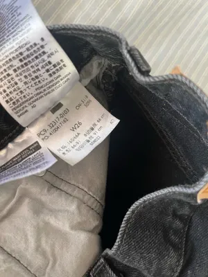 Levi’s 501 shorts black size 26 thumbnail 2