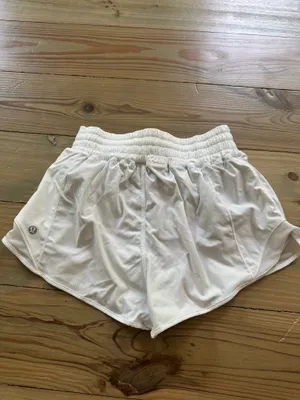Lululemon White Hotty Shorts 2.5" thumbnail 2