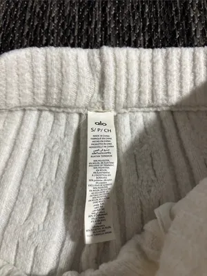 Alo Yoga Winter Bliss Cable Knit Lounge Jogger Pants Cream White Women's Size S thumbnail 4