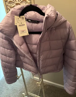 Zara NWT  Cropped Puffer Jacket thumbnail 2