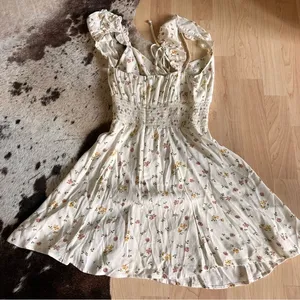 REFORMATION Emmaline Yellow Floral Print Smocked Mini‎ Dress 0 thumbnail 9