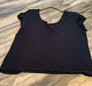 Victoria’s Secret PINK Black Low Plunging Back Short Sleeve T-shirt Size Large thumbnail 4
