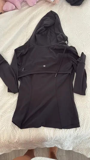Lululemon Jacket thumbnail 2