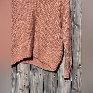 Aerie chunky knit sweater in a light brown or burnt orange color thumbnail 4