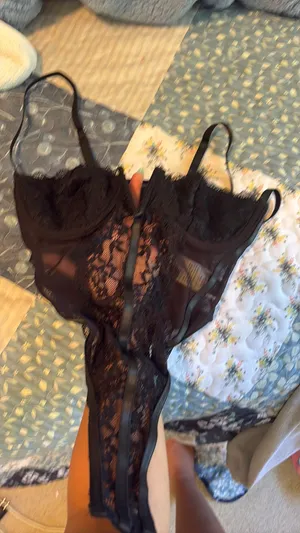 SheIn lace bodysuit thumbnail 3