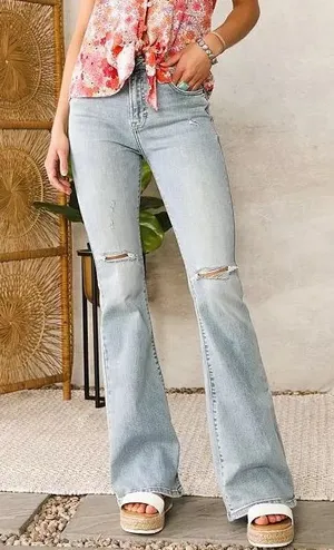Hidden Jeans Happi Flare Stretch Jeans Size 31 thumbnail 1