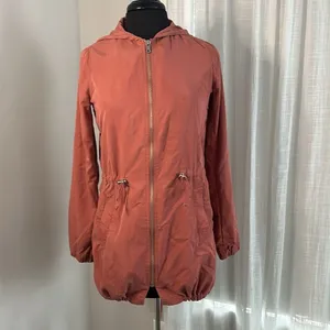 BKE Y2K Coral Cinched Waist Longline Hooded Lightweight Jacket thumbnail 2