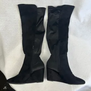 Zigisoho Black Suede Over The Knee Wedge Boots‎ Womens 6 Streetwear thumbnail 12