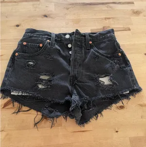 Levi’s 501 Shorts Custom Made  thumbnail 4